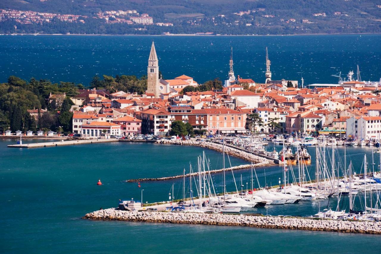 Vila Magenta, Terrace, Free Parking Izola Exterior foto
